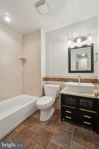 $3,000 | 7801 Byrds Nest Pass, Annandale, VA 22003