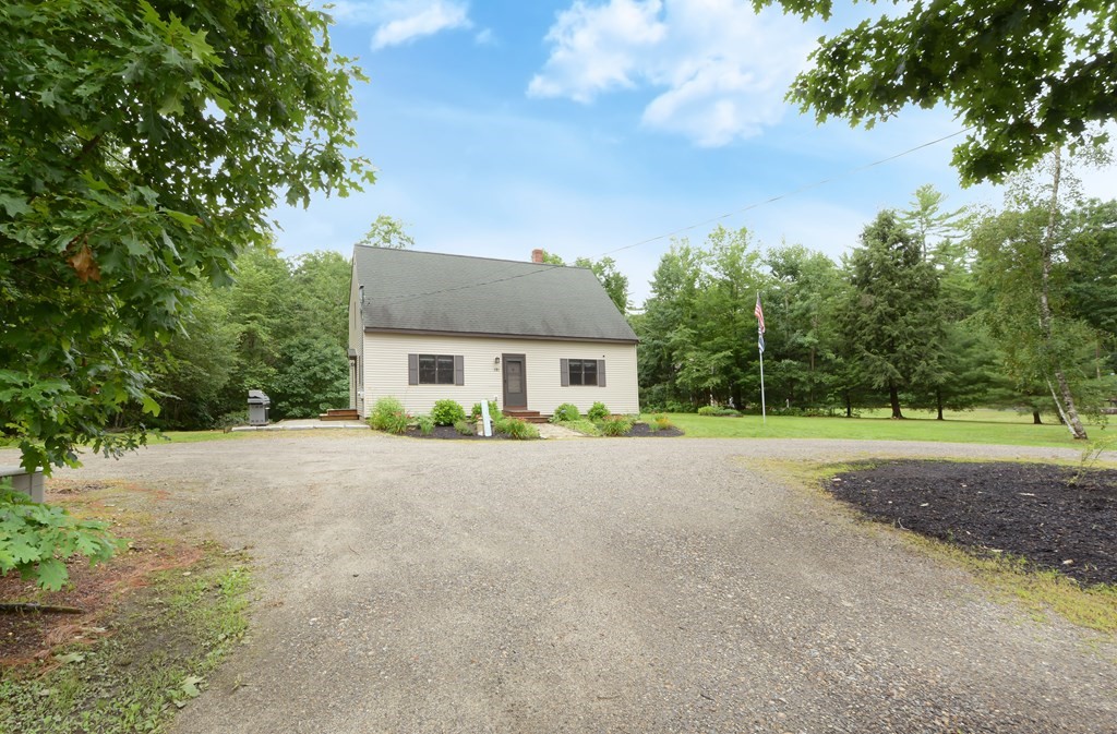 191 Packard Road Orange, MA 01364 - Photo 4 of 37 Gallery Image 4