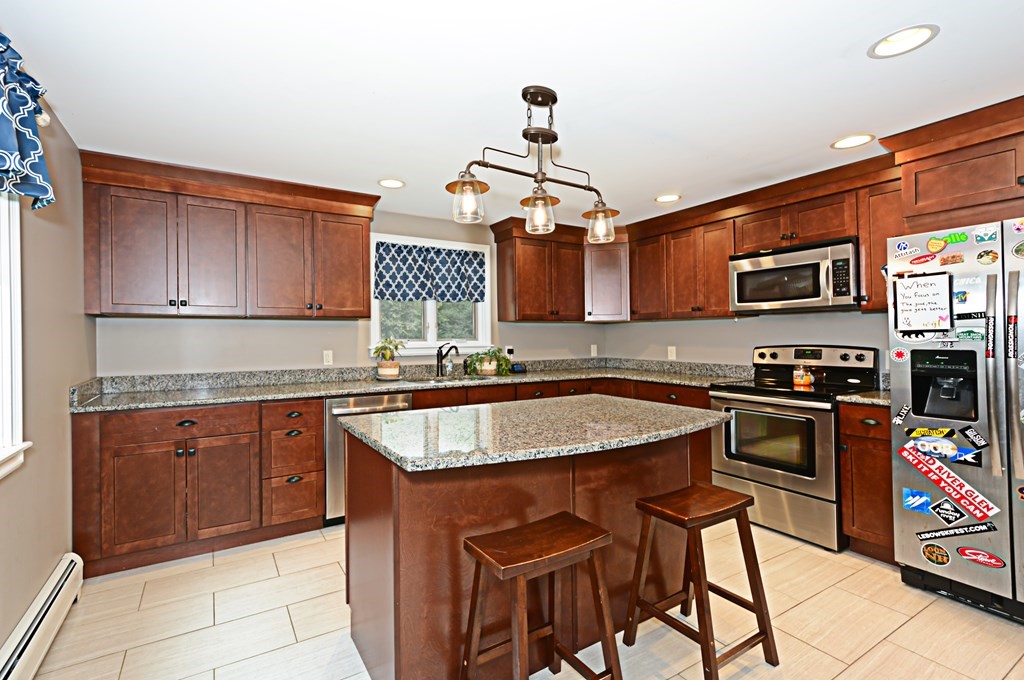 191 Packard Road Orange, MA 01364 - Photo 6 of 37 Gallery Image 6