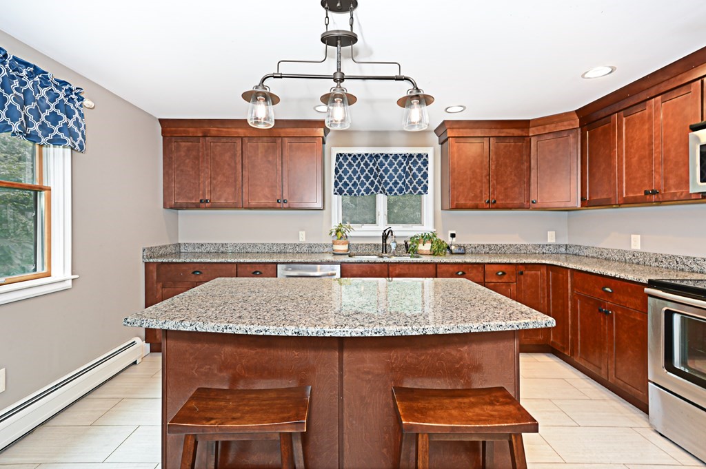 191 Packard Road Orange, MA 01364 - Photo 9 of 37 Gallery Image 9