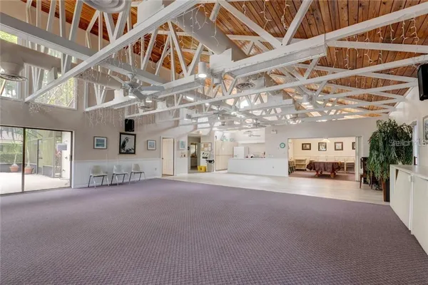 $295,000 | 401 Clusterwood Drive, Yalaha, FL 34797