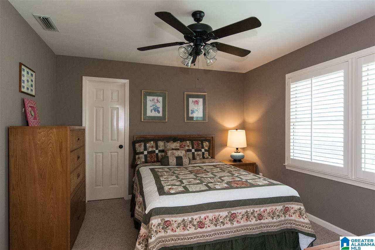 201 Liberty Lane Chelsea, AL 35043 - Photo 38 of 49
