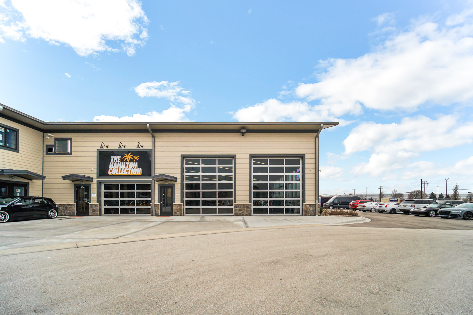 2112 Ferry Road Naperville, IL 60563 - Photo 22 of 24 a view of building with car parked