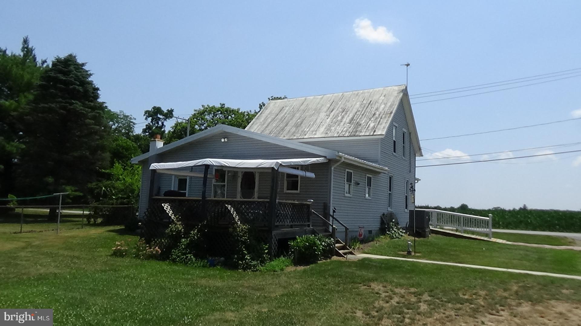 108 Greason Road Carlisle, PA 17015 - Photo 3 of 39 Gallery Image 3