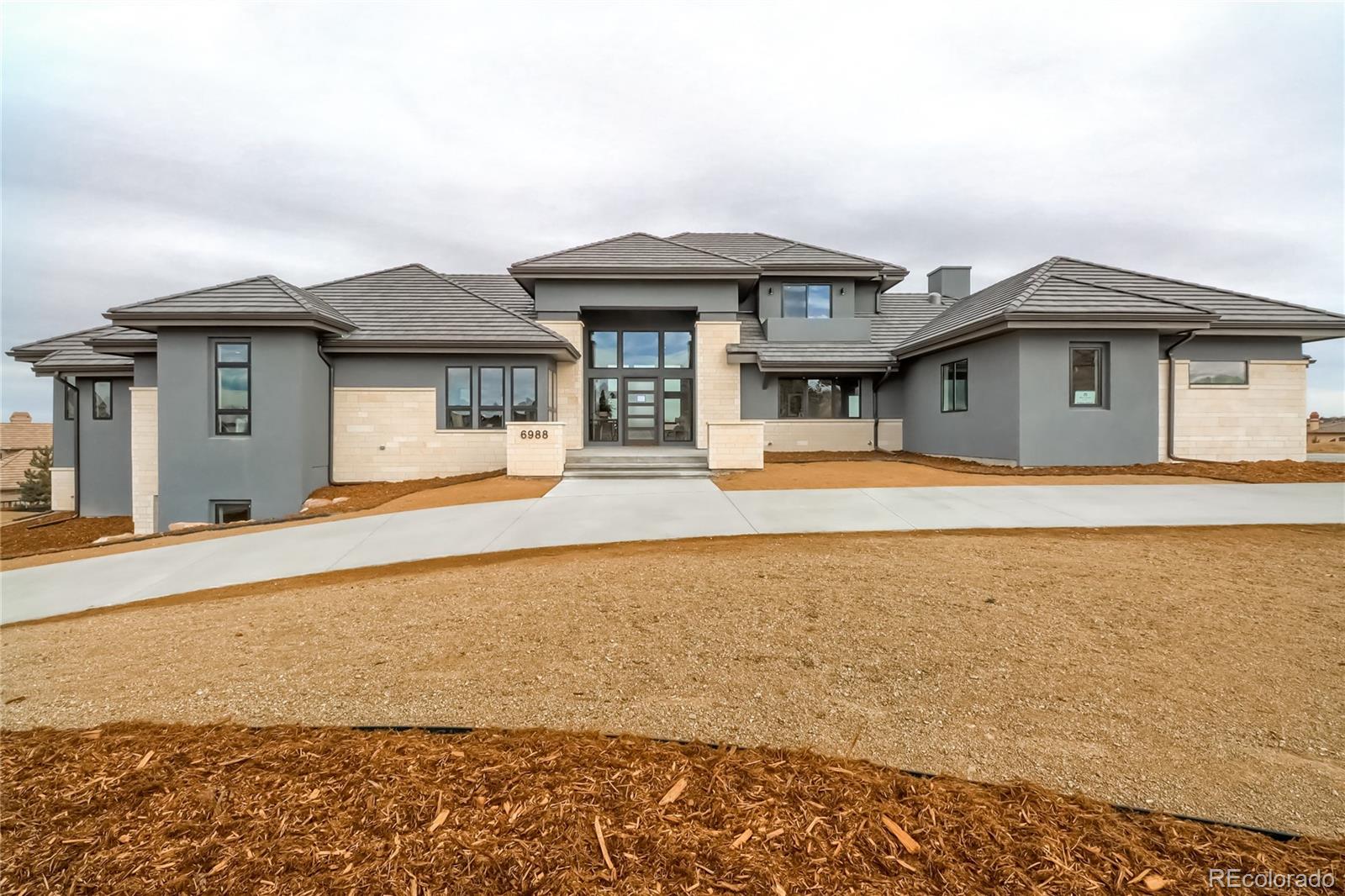 6988 South Ensenada Court Aurora, CO 80016 - Photo 1 of 25