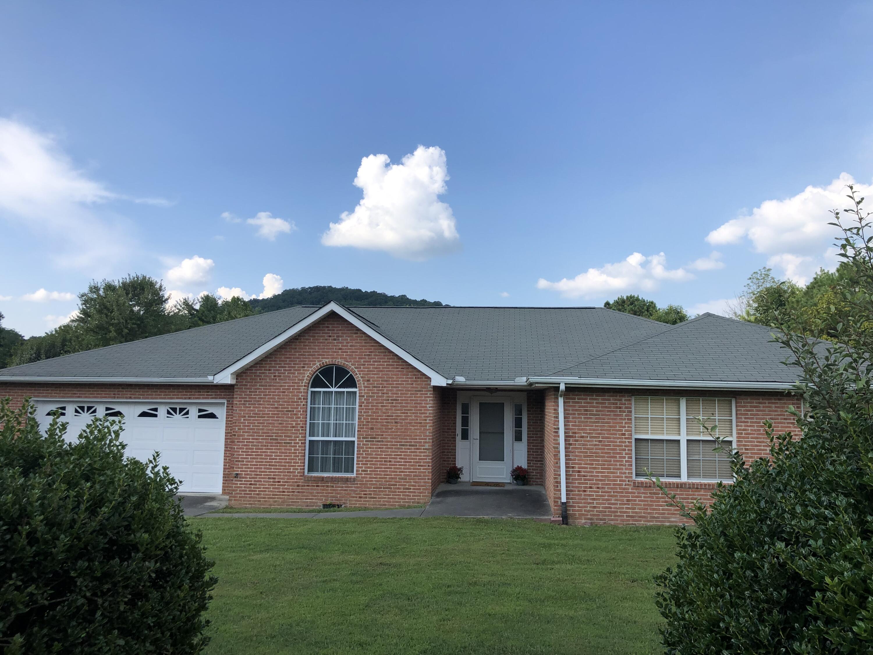 118 Capital Circle Oak Ridge, TN 37830 - Photo 1 of 16 118 Capital Circle