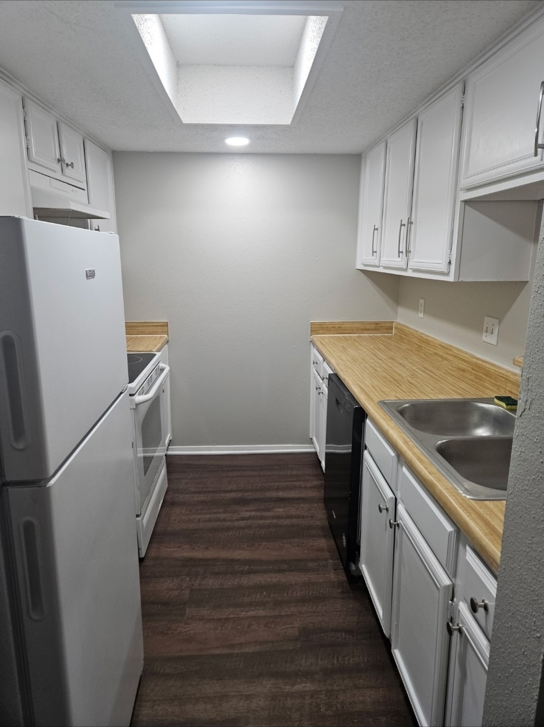 3835 Tanglewilde Street, Unit 3835 Houston, TX 77063 - Photo 5 of 12