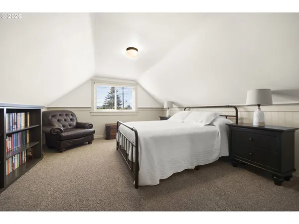 $900,000 | 969 B Street, Washougal, WA 98671