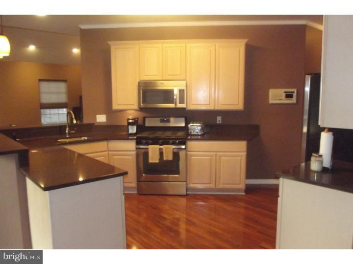 1727 Meyer Way Jamison, PA 18929 - Photo 7 of 25 Kitchen