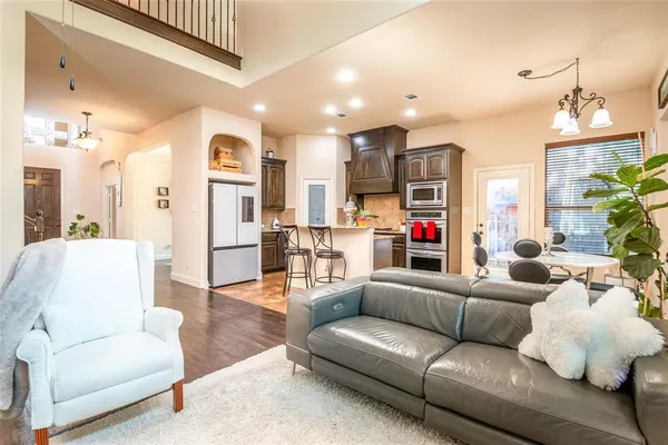 $3,500 | 8436 Town Walk Drive, North Richland Hills, TX 76182