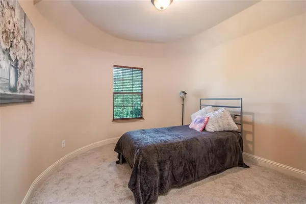 $3,500 | 8436 Town Walk Drive, North Richland Hills, TX 76182