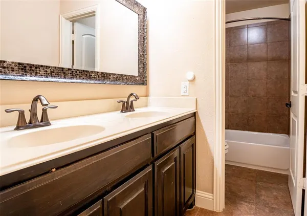 $3,500 | 8436 Town Walk Drive, North Richland Hills, TX 76182