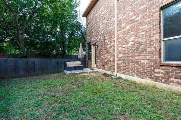 $3,500 | 8436 Town Walk Drive, North Richland Hills, TX 76182