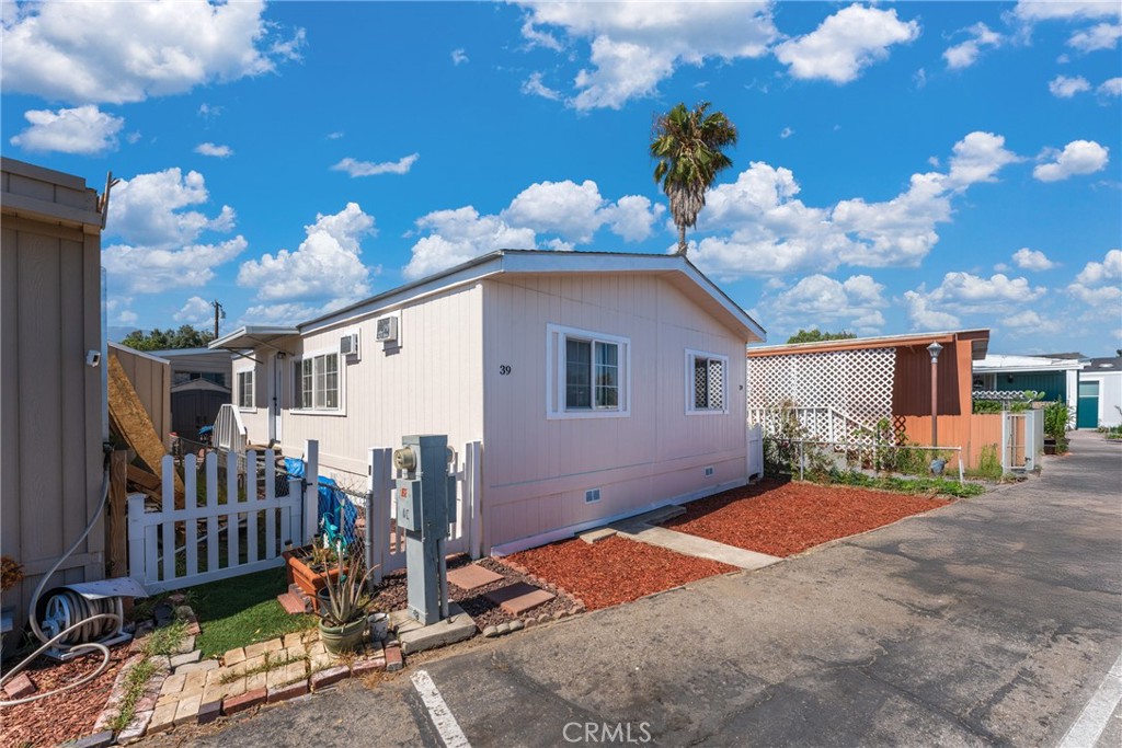 8221 Ilex Street, Unit 39 Rancho Cucamonga, CA 91739 - Photo 2 of 28