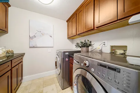 $1,895,000 | 262 Via Cima Court, Danville, CA 94526