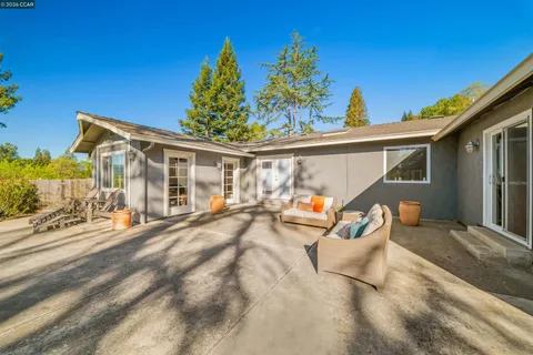 $1,895,000 | 262 Via Cima Court, Danville, CA 94526