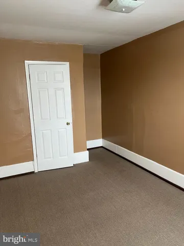 $205,000 | 435 South 17th Street, Harrisburg, PA 17104