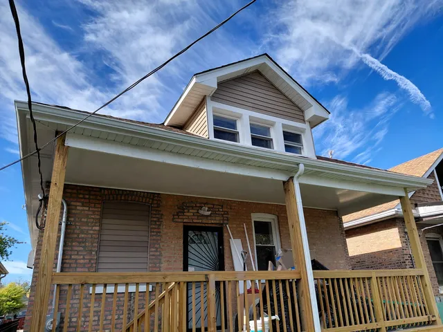 $389,000 | 6441 South Campbell Avenue, Chicago, IL 60629