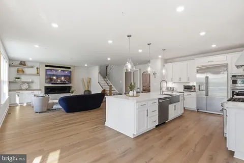 $1,175,000 | 2646 Mariposa Court, Odenton, MD 21113