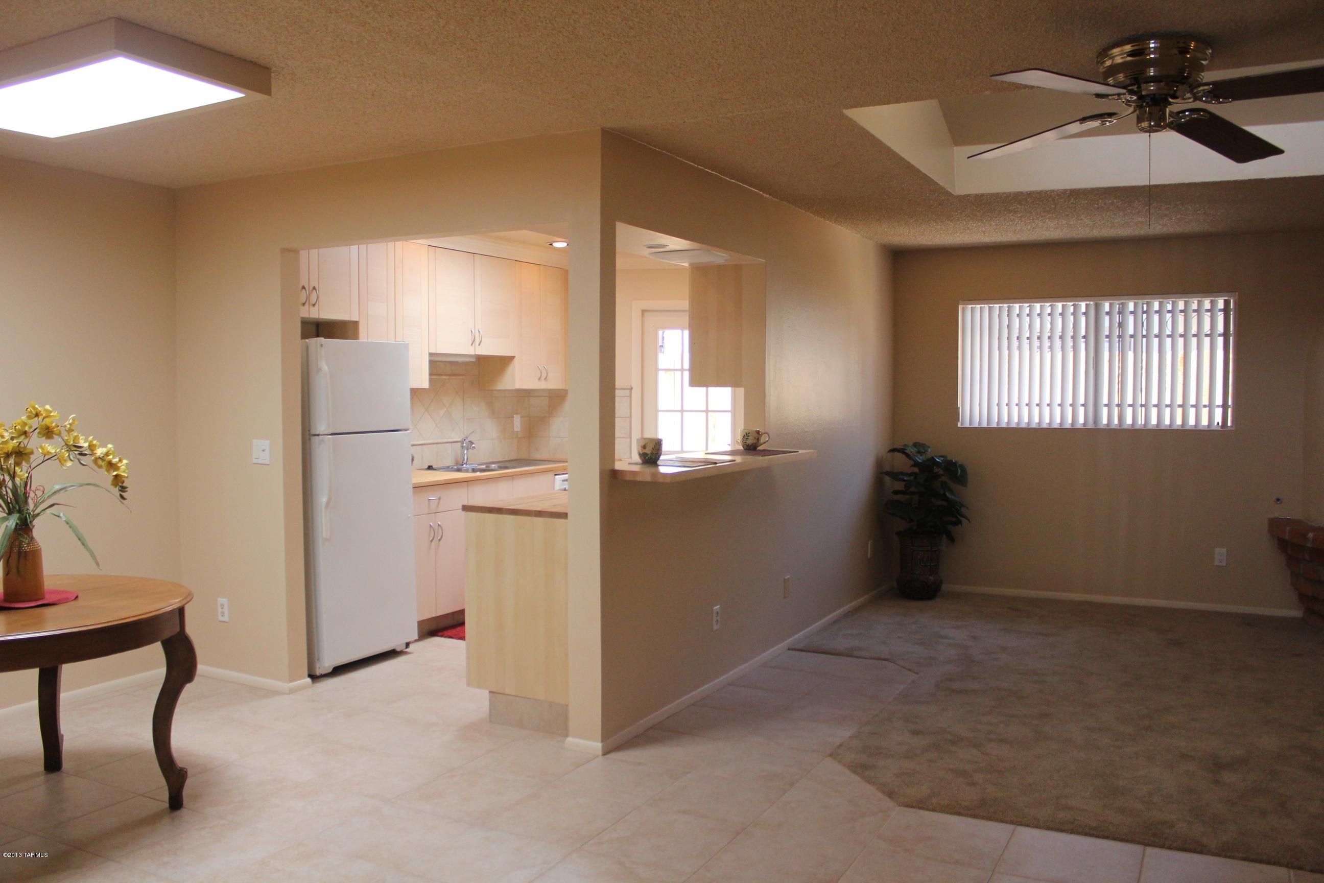 9111 North Oracle Road, Unit 121 Tucson, AZ 85704 - Photo 14 of 20