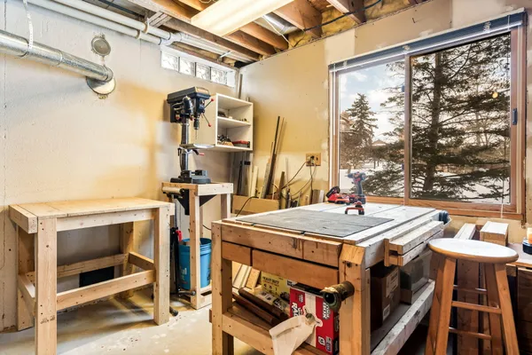 $638,000 | 1261 Laurel View Drive, Ann Arbor, MI 48105