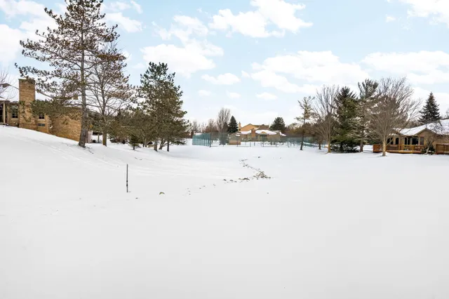 $649,000 | 1261 Laurel View Drive, Ann Arbor, MI 48105