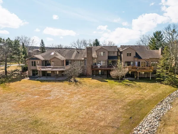 $638,000 | 1261 Laurel View Drive, Ann Arbor, MI 48105