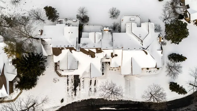 $649,000 | 1261 Laurel View Drive, Ann Arbor, MI 48105