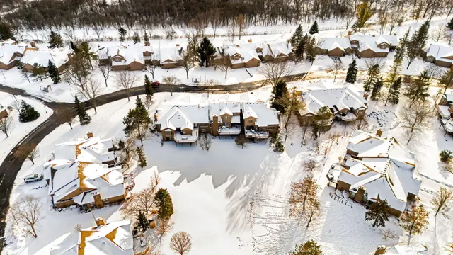 $649,000 | 1261 Laurel View Drive, Ann Arbor, MI 48105