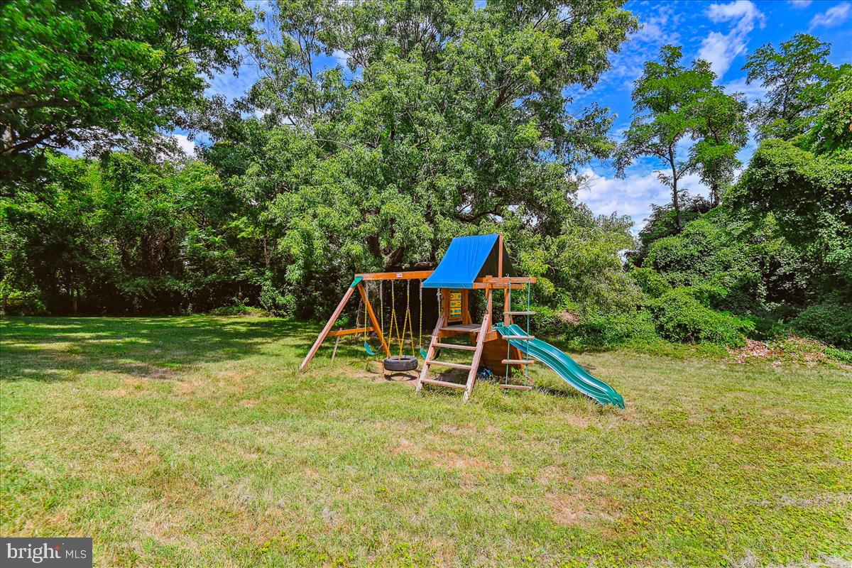5901 Medora Road Linthicum Heights, MD 21090 - Photo 43 of 44 Yard