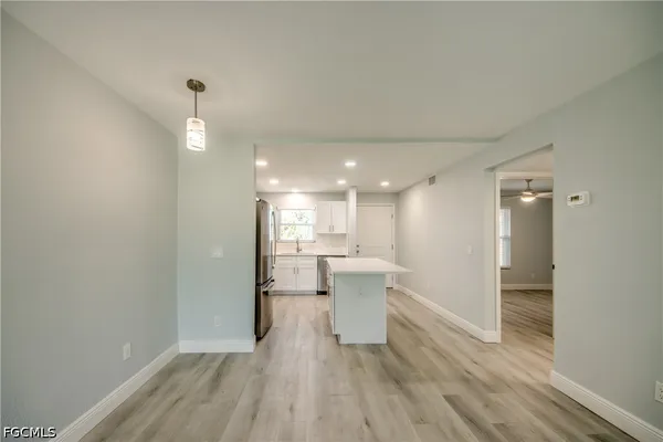 $1,500 | 16881 Davis Road, Unit 116, Fort Myers, FL 33908