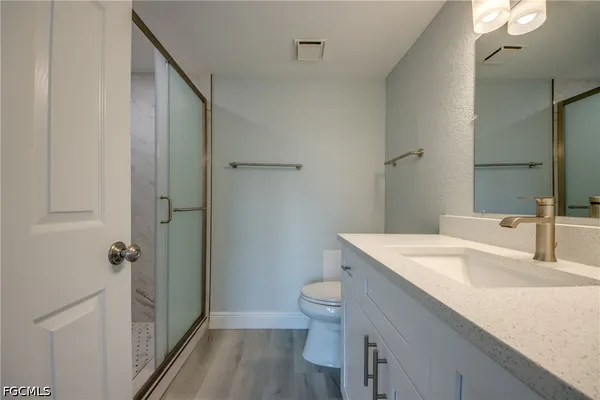 $1,500 | 16881 Davis Road, Unit 116, Fort Myers, FL 33908