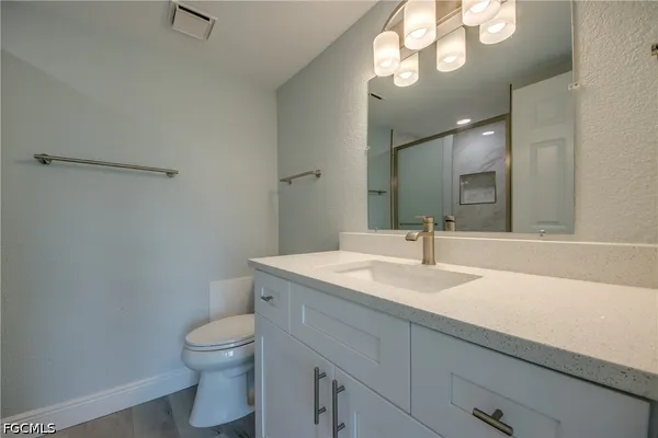 $1,500 | 16881 Davis Road, Unit 116, Fort Myers, FL 33908