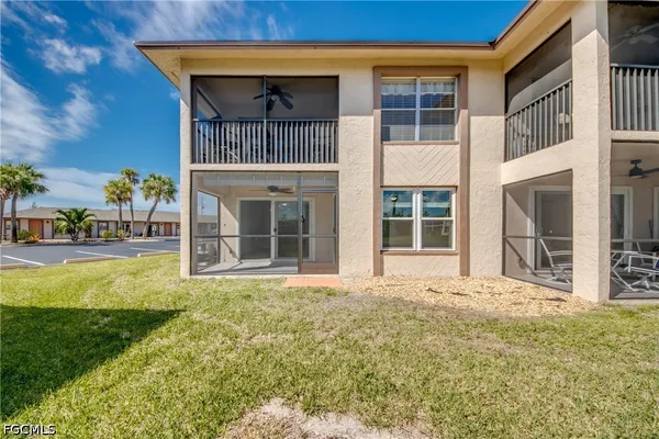 $1,500 | 16881 Davis Road, Unit 116, Fort Myers, FL 33908