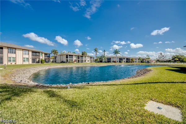 $1,500 | 16881 Davis Road, Unit 116, Fort Myers, FL 33908