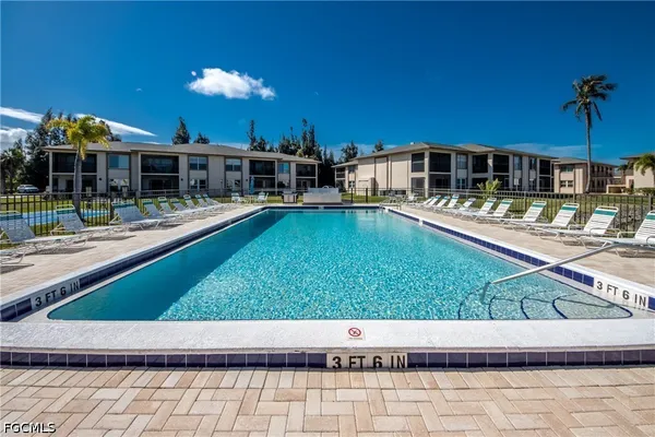 $1,500 | 16881 Davis Road, Unit 116, Fort Myers, FL 33908