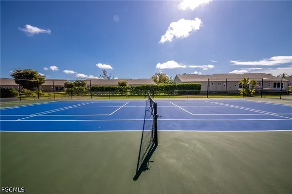 $1,500 | 16881 Davis Road, Unit 116, Fort Myers, FL 33908