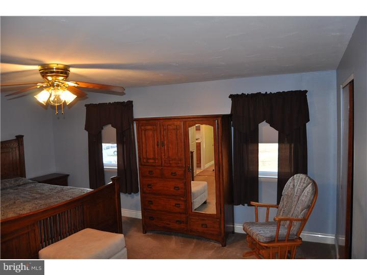 3329 Atmore Road Philadelphia, PA 19154 - Photo 16 of 24 Bedroom - Main