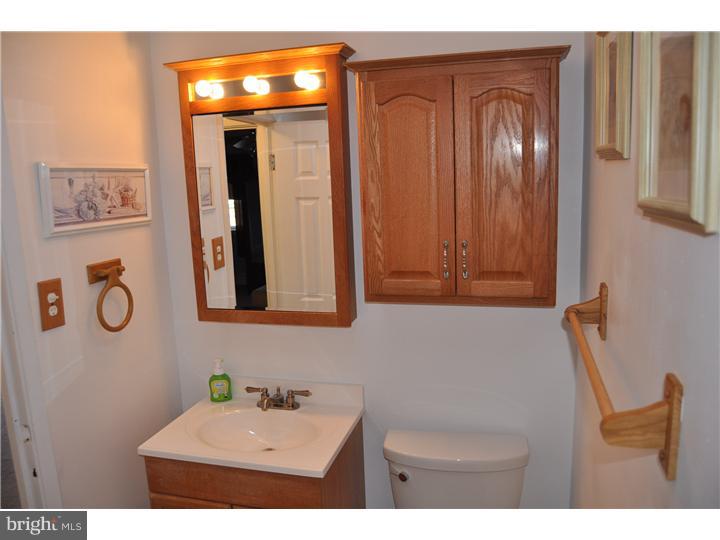 3329 Atmore Road Philadelphia, PA 19154 - Photo 17 of 24 Bathroom