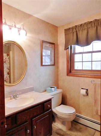 18 Ida Road Worcester, MA 01604 - Photo 24 of 26 Gallery Image 24