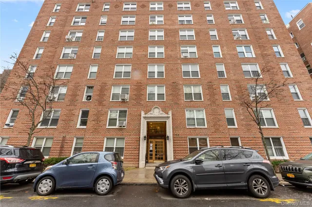 a car parked in front of a building