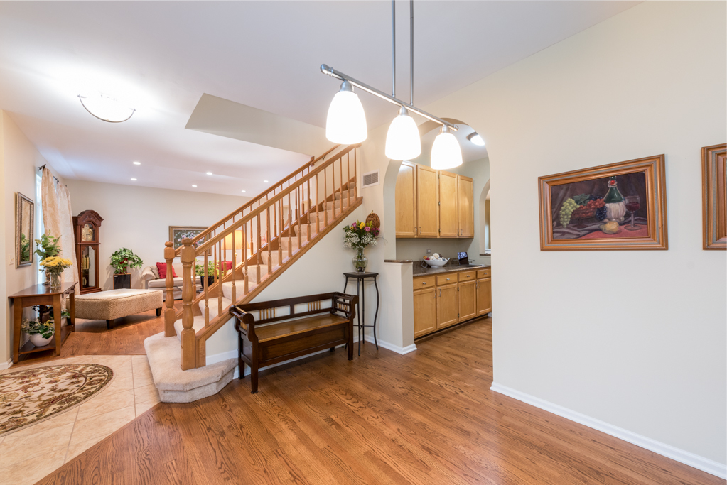 1061 Ravinia Drive Gurnee, IL 60031 - Photo 17 of 52 Gallery Image 17