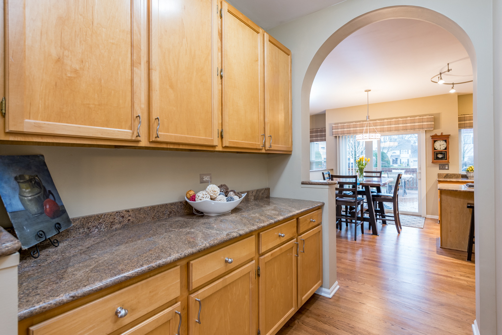 1061 Ravinia Drive Gurnee, IL 60031 - Photo 18 of 52 Gallery Image 18