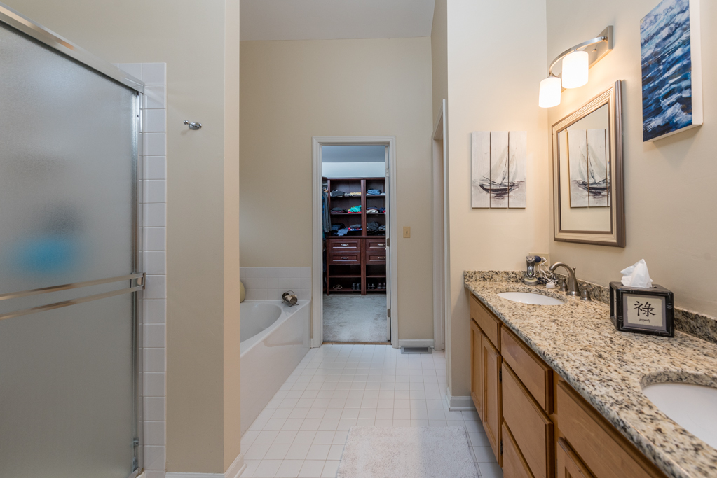 1061 Ravinia Drive Gurnee, IL 60031 - Photo 23 of 52 Gallery Image 23