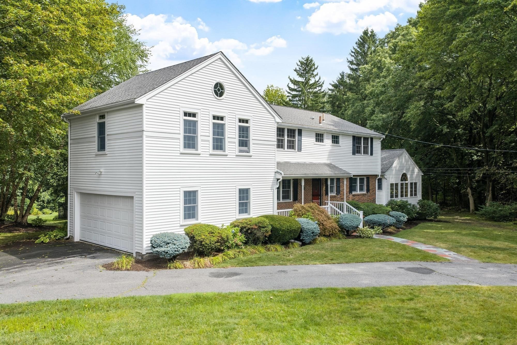 23 Hathaway Road Lexington, MA 02420 - Photo 3 of 39 Gallery Image 3