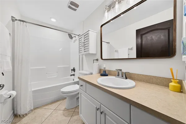 $375,000 | 2238 Northwest 8th Terrace, Cape Coral, FL 33993