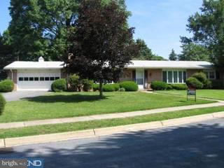 119 Oberlin Avenue Sinking Spring, PA 19608 - Photo 1 of 3