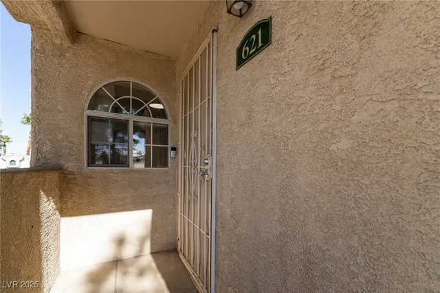 $1,700 | 2251 Wigwam Parkway, Unit 621, Henderson, NV 89074