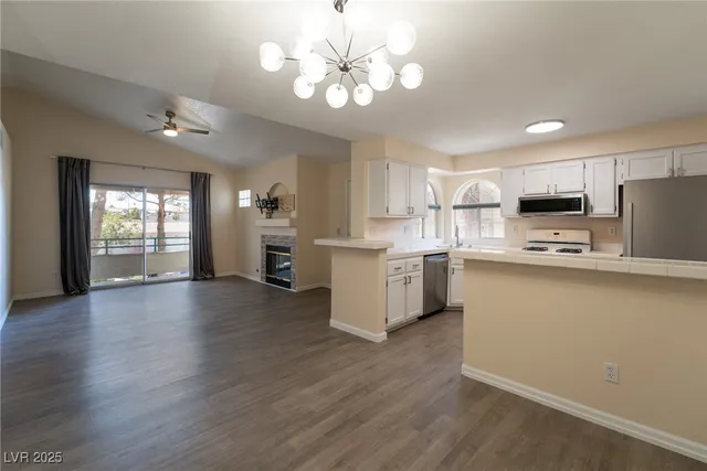 $1,700 | 2251 Wigwam Parkway, Unit 621, Henderson, NV 89074