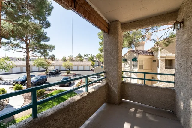 $1,700 | 2251 Wigwam Parkway, Unit 621, Henderson, NV 89074